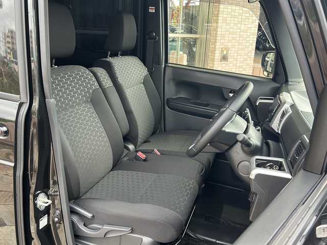 ダイハツ ウェイク G ターボVS SA Ⅲ 静岡県 2022(令4)年 3.5万km ブラックマイカメタリック 【安全装備】/スマートアシストIII/衝突回避・軽減ブレーキ機能/（車速約4km/hから80km/h間時警報アラーム喚起作動）/（前車相対速度約30km/h未満時衝突回避機能作動）/（前車相対速度約30km/hから80km/h時衝突軽減ブレーキ作動）/（対歩行者：車速約30km/h未満時回避機能作動、50km/h未満時軽減機能作動）/オートハイビーム（作動車速：約25km/h以上時）/誤発進抑制機能（障害物検知範囲前方4m以内・後方3m以内）/車線逸脱警報（作動車速：約60km/h以上時）/先行車発進お知らせ機能 /【主要装備】　/純正ナビ　/フルセグテレビ　/アラウンドビューモニター　/両側パワースライドドア　/スマートキー　/プッシュスタート　/ローダウン　/ＬＥＤ　/アイドリングストップ　/ＥＴＣ　/ドライブレコーダー/ステアリングスイッチ/スペアキー有り/TEIN車高調