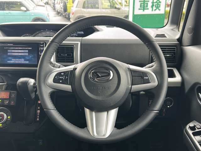 ダイハツ ウェイク G ターボVS SA Ⅲ 静岡県 2022(令4)年 3.5万km ブラックマイカメタリック 【安全装備】/スマートアシストIII/衝突回避・軽減ブレーキ機能/（車速約4km/hから80km/h間時警報アラーム喚起作動）/（前車相対速度約30km/h未満時衝突回避機能作動）/（前車相対速度約30km/hから80km/h時衝突軽減ブレーキ作動）/（対歩行者：車速約30km/h未満時回避機能作動、50km/h未満時軽減機能作動）/オートハイビーム（作動車速：約25km/h以上時）/誤発進抑制機能（障害物検知範囲前方4m以内・後方3m以内）/車線逸脱警報（作動車速：約60km/h以上時）/先行車発進お知らせ機能 /【主要装備】　/純正ナビ　/フルセグテレビ　/アラウンドビューモニター　/両側パワースライドドア　/スマートキー　/プッシュスタート　/ローダウン　/ＬＥＤ　/アイドリングストップ　/ＥＴＣ　/ドライブレコーダー/ステアリングスイッチ/スペアキー有り/TEIN車高調