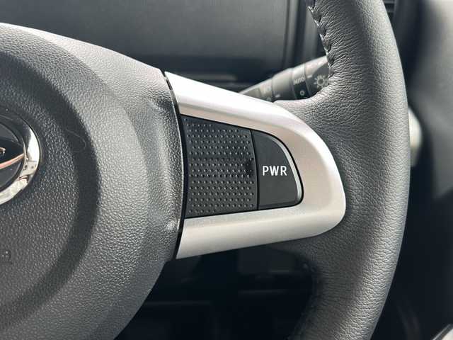 ダイハツ ウェイク G ターボVS SA Ⅲ 静岡県 2022(令4)年 3.5万km ブラックマイカメタリック 【安全装備】/スマートアシストIII/衝突回避・軽減ブレーキ機能/（車速約4km/hから80km/h間時警報アラーム喚起作動）/（前車相対速度約30km/h未満時衝突回避機能作動）/（前車相対速度約30km/hから80km/h時衝突軽減ブレーキ作動）/（対歩行者：車速約30km/h未満時回避機能作動、50km/h未満時軽減機能作動）/オートハイビーム（作動車速：約25km/h以上時）/誤発進抑制機能（障害物検知範囲前方4m以内・後方3m以内）/車線逸脱警報（作動車速：約60km/h以上時）/先行車発進お知らせ機能 /【主要装備】　/純正ナビ　/フルセグテレビ　/アラウンドビューモニター　/両側パワースライドドア　/スマートキー　/プッシュスタート　/ローダウン　/ＬＥＤ　/アイドリングストップ　/ＥＴＣ　/ドライブレコーダー/ステアリングスイッチ/スペアキー有り/TEIN車高調