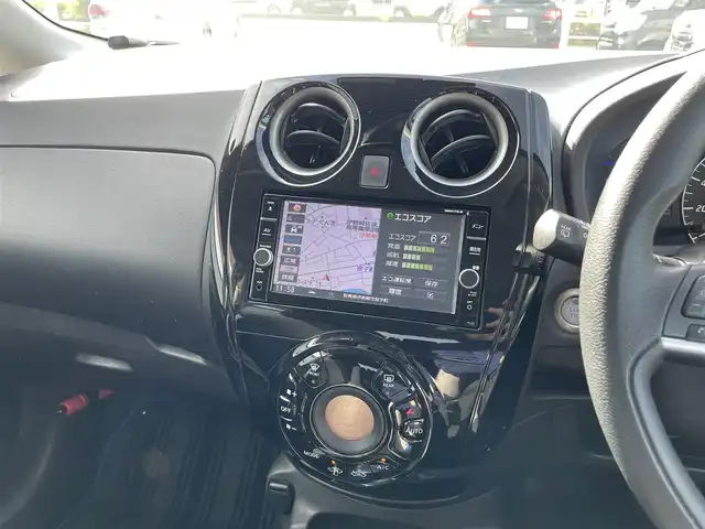 日産 ノート e－パワー X 群馬県 2019(平31)年 10.1万km ブリリアントホワイトパール (株)IDOMが運営する【じしゃロン伊勢崎店】の自社ローン専用車両になりますこちらは現金またはオートローンご利用時の価格です。自社ローンご希望の方は別途その旨お申付け下さい/インテリジェントアラウンドビューモニター（インテリジェントルームミラー）＋ドアミラーヒーター/LEDヘッドランプ/＝＝＝/ワンオーナー/純正SDナビ/【CD・DVD・SD・BT・フルセグTV】/純正15インチAW/純正ドライブレコーダー（フロント）/社外ドライブレコーダー（リア）/エマージェンシーブレーキ/レーンキープアラート/踏み間違い衝突防止アシスト/横滑り防止装置/コーナーセンサー/ステアリングスイッチ/オートライト/LEDヘッドライト/フォグライト/スマートキーX２/ETC