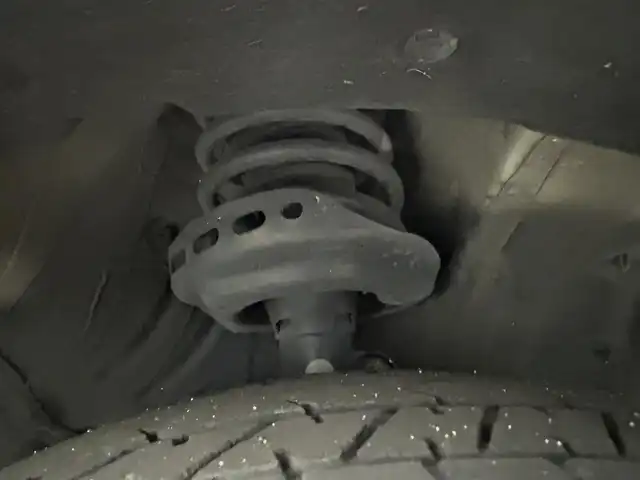 ホンダ オデッセイ ハイブリッド e:HEVアブソルート 岡山県 2021(令3)年 4.4万km プラチナホワイトパール 純正10インチナビ/【HDMI/フルセグ/DVD/CD】/マルチビューカメラ/両側パワースライドドア/純正ドライブレコーダー(前後)/社外レーダー搭載/レーダークルーズコントロール/LEDヘッドライト/オートライト/オートハイビーム/衝突軽減ブレーキ/踏み間違い防止装置/レーンキープアシスト/コーナーセンサー/ハーフレザー/純正アルミホイール