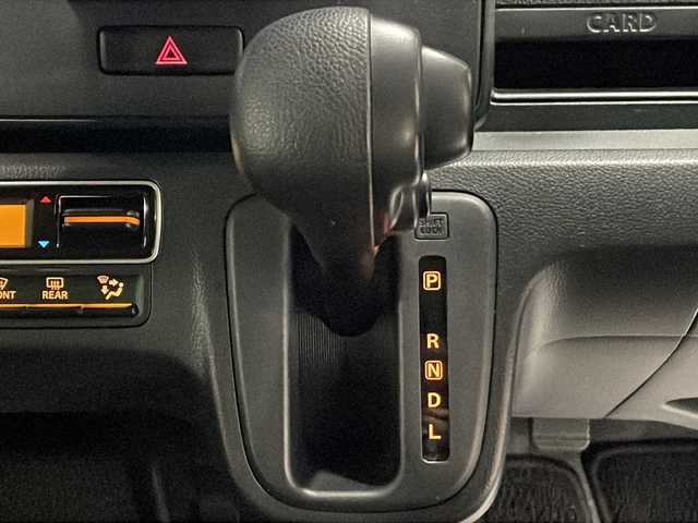 スズキ ワゴンＲ FX 福島県 2023(令5)年 0.7万km ピュアホワイトP 社外９インチナビ　衝突軽減　フルセグＴＶ　バックカメラ　クリアランスソナー　プッシュスタート　前後ドライブレコーダー　ビルトインＥＴＣ　シートヒーター　純正フロアマット　オートライト　保証書