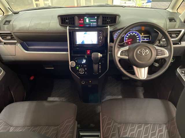 トヨタ ルーミー カスタムG S 埼玉県 2018(平30)年 6.4万km ブラックマイカ/マゼンダベリーメタリック スマートアシスト/純正ナビ/　　CD/BT/フルセグ/バックカメラ/両側電動スライドドア/クルーズコントロール/LEDヘッドライト/シートヒーター/純正14インチアルミホイール/ETC/スマートキー×2/禁煙車/　　