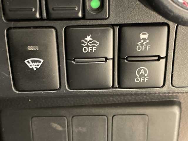 トヨタ ルーミー カスタムG S 埼玉県 2018(平30)年 6.4万km ブラックマイカ/マゼンダベリーメタリック スマートアシスト/純正ナビ/　　CD/BT/フルセグ/バックカメラ/両側電動スライドドア/クルーズコントロール/LEDヘッドライト/シートヒーター/純正14インチアルミホイール/ETC/スマートキー×2/禁煙車/　　