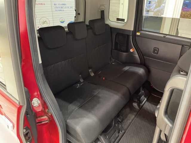 トヨタ ルーミー カスタムG S 埼玉県 2018(平30)年 6.4万km ブラックマイカ/マゼンダベリーメタリック スマートアシスト/純正ナビ/　　CD/BT/フルセグ/バックカメラ/両側電動スライドドア/クルーズコントロール/LEDヘッドライト/シートヒーター/純正14インチアルミホイール/ETC/スマートキー×2/禁煙車/　　