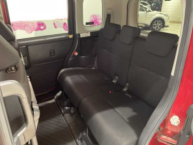 トヨタ ルーミー カスタムG S 埼玉県 2018(平30)年 6.4万km ブラックマイカ/マゼンダベリーメタリック スマートアシスト/純正ナビ/　　CD/BT/フルセグ/バックカメラ/両側電動スライドドア/クルーズコントロール/LEDヘッドライト/シートヒーター/純正14インチアルミホイール/ETC/スマートキー×2/禁煙車/　　