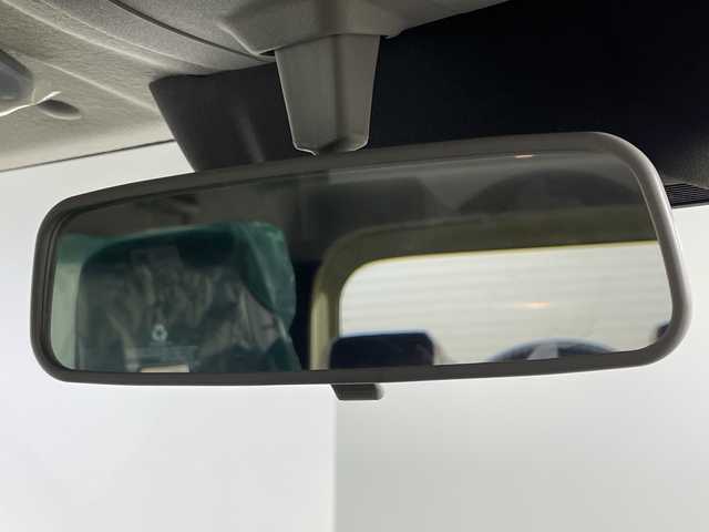 スズキ ジムニー ノマド FC 神奈川県 2025(令7)年 0.1千km アイボリー 登録済未使用車/スズキセーフティサポート/4WD/シートヒーター/ダウンヒルアシストコントロール/革巻きステアリング/ステアリングスイッチ/Autoライト/アイドリングストップ機能/コーナーセンサー/ヘッドライトレベライザー/ヘッドライトウォッシャー/LEDヘッドライト/フォグランプ/電動格納ミラー/ウィンカーミラー/背面タイヤ/純正15インチアルミホイール