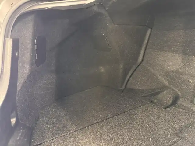 トヨタ クラウン ハイブリッド アスリートS 三重県 2014(平26)年 4.1万km ホワイトパールクリスタルシャイン ハイブリッド/FR/MTモード付フロアCVT/純正 8インチ HDDナビ/（AM/FM/CD/DVD/HDDREC/USB/iPod/Bluetooth/TV）/バックカメラ/ドライブレコーダー 前後/ビルトイン ETC/安全/・VDIM（EBD付ABS＆VSC＆TRC＆EPS）/・SRS サイド＆カーテンエアバッグシステム/など/装備/・【OP】寒冷地仕様（リヤフォグ、ウインドシールドデアイサーなど）/・シートヒーター（D/N）/・ステアリングヒーター/・パワーシート（D8way＋電動ランバーサポート/N4way）/・オートライト/・HIDヘッドランプ/・左右独立オートエアコン（スイングレジスター付）/・ステアリングスイッチ/・電動チルト&テレスコピックステアリング/・プッシュスタート/・社外19inAW/・ステアリングスイッチ/・保/取/ナビ取/・スマートキーx2/など