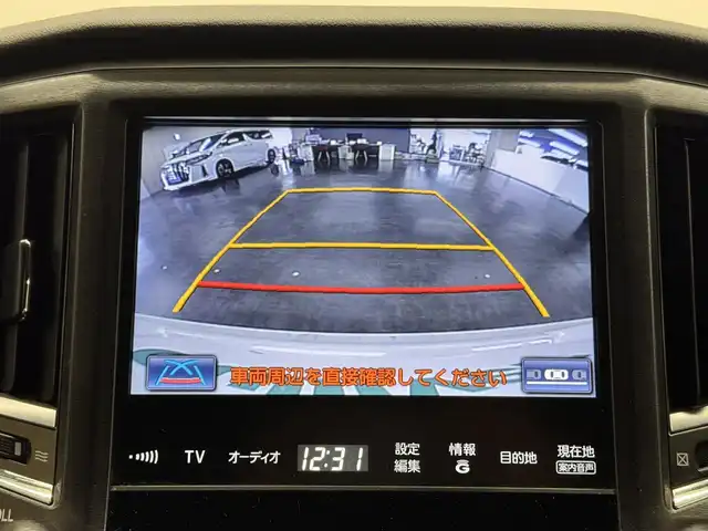 トヨタ クラウン ハイブリッド アスリートS 三重県 2014(平26)年 4.1万km ホワイトパールクリスタルシャイン ハイブリッド/FR/MTモード付フロアCVT/純正 8インチ HDDナビ/（AM/FM/CD/DVD/HDDREC/USB/iPod/Bluetooth/TV）/バックカメラ/ドライブレコーダー 前後/ビルトイン ETC/安全/・VDIM（EBD付ABS＆VSC＆TRC＆EPS）/・SRS サイド＆カーテンエアバッグシステム/など/装備/・【OP】寒冷地仕様（リヤフォグ、ウインドシールドデアイサーなど）/・シートヒーター（D/N）/・ステアリングヒーター/・パワーシート（D8way＋電動ランバーサポート/N4way）/・オートライト/・HIDヘッドランプ/・左右独立オートエアコン（スイングレジスター付）/・ステアリングスイッチ/・電動チルト&テレスコピックステアリング/・プッシュスタート/・社外19inAW/・ステアリングスイッチ/・保/取/ナビ取/・スマートキーx2/など