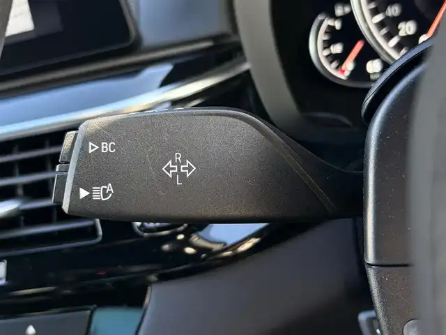 ＢＭＷ ５３０ｉ ED ミッション:インポッシブル 福島県 2020(令2)年 2.1万km サファイアブラックP 特別仕様車/ワンオーナー/純正HDDナビ/(DVD/フルセグTV/Bluetooth/USB/MSV)/全方位カメラ/Mブレーキ/アダプティブサスペンション/専用ブラックキドニーグリル/専用ブラック19インチアルミホイール/ハイラインパッケージ/・ナイトブルー革スポーツシート/・全席シートヒーター/・前席パワーシート/ハーマンカードンサラウンドシステム/アクティブクルーズコントロール/衝突軽減ブレーキ/パワートランク/フットオープナー/LEDヘッドライト/スマートキー/ETC/前後ドライブレコーダー/ブラインドスポットモニター/ヘッドアップディスプレイ/レーンキープアシスト/パドルシフト/横滑り防止機能