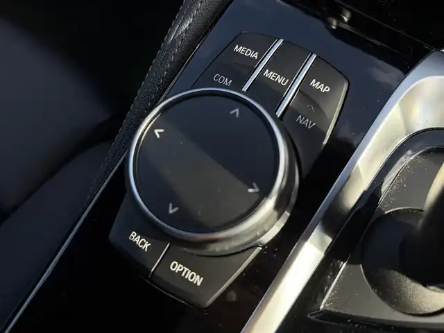 ＢＭＷ ５３０ｉ ED ミッション:インポッシブル 福島県 2020(令2)年 2.1万km サファイアブラックP 特別仕様車/ワンオーナー/純正HDDナビ/(DVD/フルセグTV/Bluetooth/USB/MSV)/全方位カメラ/Mブレーキ/アダプティブサスペンション/専用ブラックキドニーグリル/専用ブラック19インチアルミホイール/ハイラインパッケージ/・ナイトブルー革スポーツシート/・全席シートヒーター/・前席パワーシート/ハーマンカードンサラウンドシステム/アクティブクルーズコントロール/衝突軽減ブレーキ/パワートランク/フットオープナー/LEDヘッドライト/スマートキー/ETC/前後ドライブレコーダー/ブラインドスポットモニター/ヘッドアップディスプレイ/レーンキープアシスト/パドルシフト/横滑り防止機能