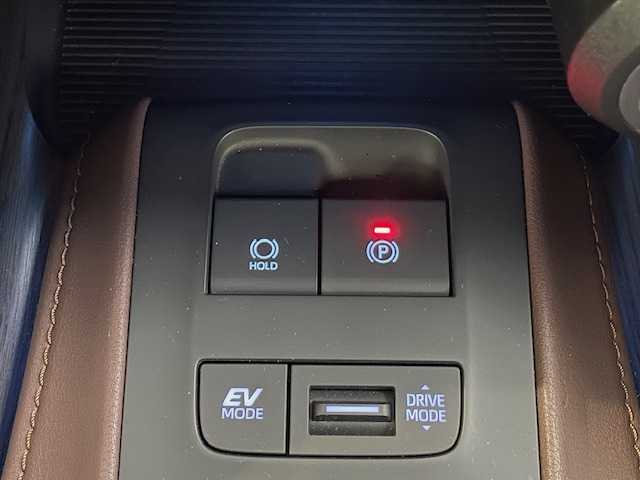 トヨタ ハリアー ハイブリッド Z 青森県 2021(令3)年 3.8万km ホワイトパールクリスタルシャイン ワンオーナー/12.3インチ純正ナビ（BlueTooth）/トヨタセーフティセンス/インテリジェントクリアランスソナー/JBLサウンドシステム/デジタルインナーミラー/MODELISTAエアロ/寒冷地仕様/ハーフレザーシート/19インチ純正アルミホイール/ドライブレコーダー/パワーバックドア/保証書/取扱説明書/ナビ説明書/スペアキー