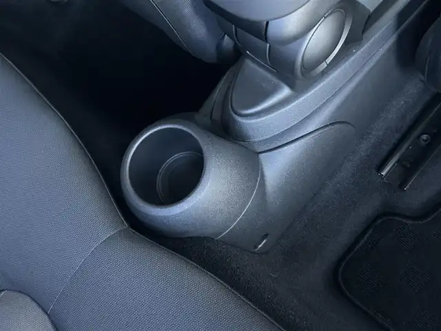 ＭＩＮＩ ミニ ヴィクトリア 茨城県 2019(令1)年 4万km チリ・レッド 純正HDDナビ/衝突軽減ブレーキ　/バックカメラ/LEDヘッドライト　/USB/Blluetooth/AUX/ETC　/電動格納ミラー　/オートライト　/リモコンキー　/プッシュスタート　/アイドリングストップ