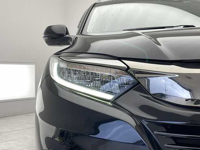 ホンダ ヴェゼル ハイブリッド Z ホンダセンシング 愛知県 2018(平30)年 5.5万km クリスタルブラックパール 衝突軽減システム/純正ナビ/レーダークルーズコントロール/シートヒーター/フルセグ/CD DVD/Bluetooth/バックカメラ/コーナーセンサー/純正アルミホイール/ルーフレール/LEDヘッドライト/パドルシフト/オートライト/ドライブレコーダー/ETC/ステアリングスイッチ/スマートキー/プッシュスタート