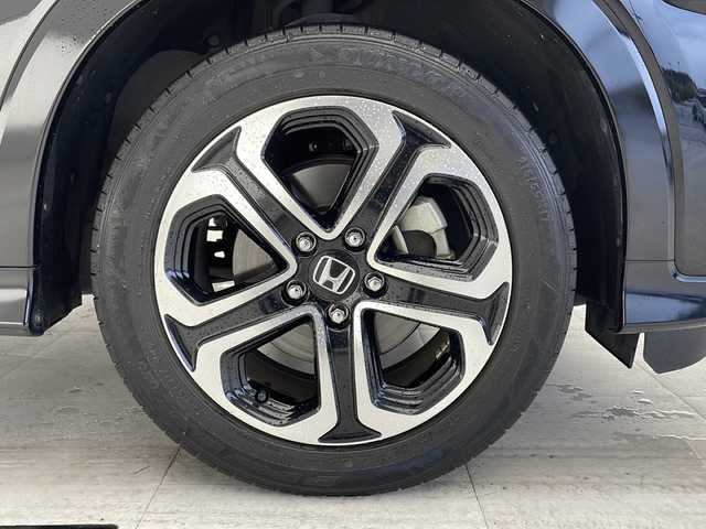 ホンダ ヴェゼル ハイブリッド Z ホンダセンシング 愛知県 2018(平30)年 5.5万km クリスタルブラックパール 衝突軽減システム/純正ナビ/レーダークルーズコントロール/シートヒーター/フルセグ/CD DVD/Bluetooth/バックカメラ/コーナーセンサー/純正アルミホイール/ルーフレール/LEDヘッドライト/パドルシフト/オートライト/ドライブレコーダー/ETC/ステアリングスイッチ/スマートキー/プッシュスタート
