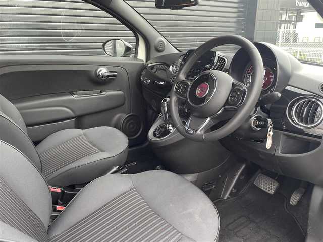 フィアット ５００Ｃ 120thタキシード 三重県 2020(令2)年 3.6万km 白Ⅱ １００台限定車/ディスプレイオーディオ/バックカメラ/カープレイ/アイスホワイト・ブラックツートンカラー/専用１６インチアルミ/専用ファブリックシート/社外ドライブレコーダー/ＥＴＣ/電動オープン