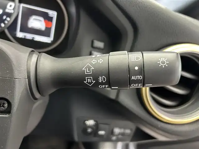 スバル ＢＲＺ GT 鹿児島県 2019(令1)年 4万km アイスシルバーメタリック 社外メモリナビ【ＡＶＩＣ－ＲＺ９０２ＺＰ】　/バックカメラ　/革巻きステアリング　/パドルシフト　/ステアリングリモコン　/オールオートウィンドウ　/ドライブレコーダー【ＤＲＴ－ＭＲ４５０】　/フロントフォグライト