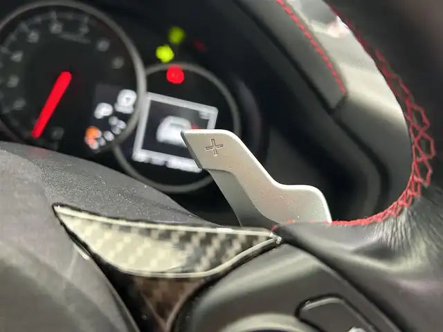 スバル ＢＲＺ GT 鹿児島県 2019(令1)年 4万km アイスシルバーメタリック 社外メモリナビ【ＡＶＩＣ－ＲＺ９０２ＺＰ】　/バックカメラ　/革巻きステアリング　/パドルシフト　/ステアリングリモコン　/オールオートウィンドウ　/ドライブレコーダー【ＤＲＴ－ＭＲ４５０】　/フロントフォグライト