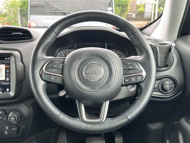 クライスラー・ジープ ジープ レネゲード リミテッド 佐賀県 2021(令3)年 3.6万km 黒 純正ナビ/Bluetooth/USB/ワンセグテレビ/バックカメラ/ワンオーナー/クルーズコントロール/前席パワーシート/アイドリングストップ/プッシュスタート/オートライト/オートエアコン/ETC/ルーフレール/横滑り防止装置/ステアリングスイッチ/ヒーテッドステアリング/スマートキー/取扱説明書/保証書/記録簿