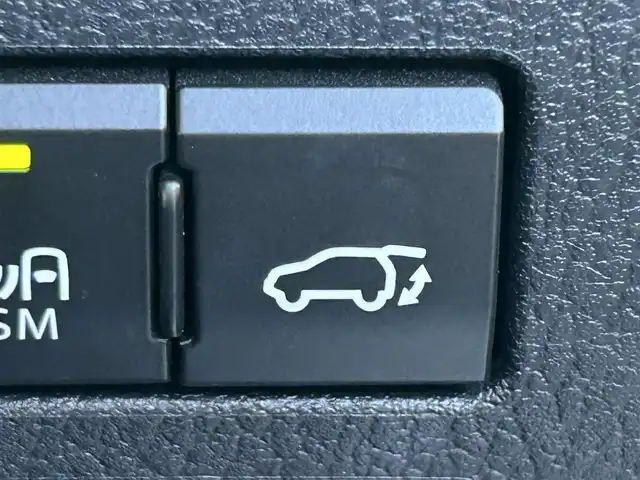 レクサス ＮＸ 300h バージョンL 岡山県 2019(平31)年 5.2万km ソニッククォーツ 登録時走行距離51990km/純正12.3インチナビ/フルセグTV(AM.FM.CD.DVD.TV.BT)/モデリスタエアロ/全方位カメラ/ETC2.0/ブラインドスポットモニター/ドライブレコーダー/リア電動リクライニング/シートヒーター/エアシート/ステアリングヒーター/クリアランスソナー/衝突軽減ブレーキ/レーダークルーズコントロール/レーンキープアシスト/オートマチックハイビーム/アイドリングストップ/パワーバックドア/18インチ純正AW/純正フロアマット