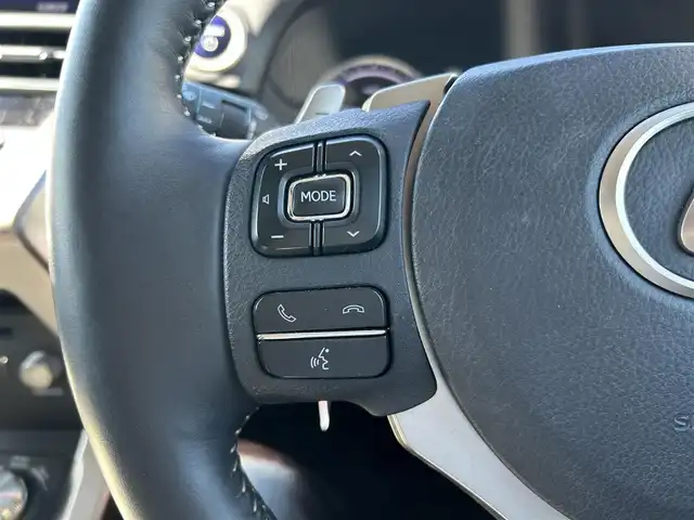 レクサス ＮＸ 300h バージョンL 岡山県 2019(平31)年 5.2万km ソニッククォーツ 登録時走行距離51990km/純正12.3インチナビ/フルセグTV(AM.FM.CD.DVD.TV.BT)/モデリスタエアロ/全方位カメラ/ETC2.0/ブラインドスポットモニター/ドライブレコーダー/リア電動リクライニング/シートヒーター/エアシート/ステアリングヒーター/クリアランスソナー/衝突軽減ブレーキ/レーダークルーズコントロール/レーンキープアシスト/オートマチックハイビーム/アイドリングストップ/パワーバックドア/18インチ純正AW/純正フロアマット