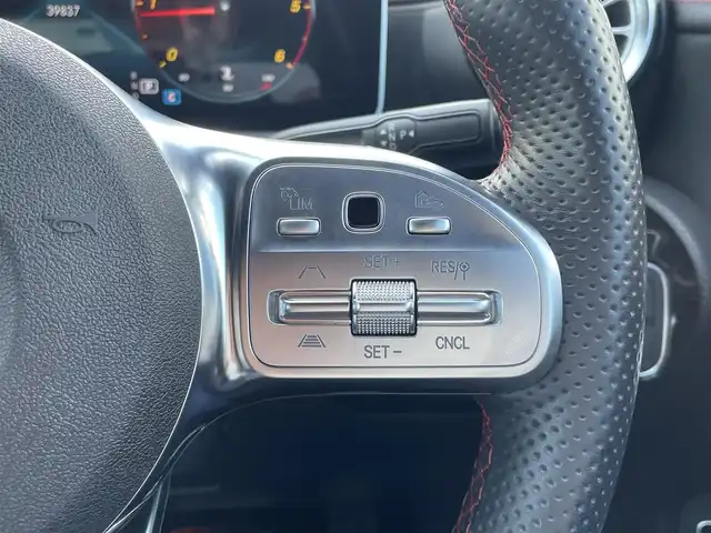 メルセデス・ベンツ ＣＬＡ２００ｄ Sブレーク AMGライン 東京都 2020(令2)年 4万km 白 ワンオーナー/純正ナビ/フルセグTV/360°カメラ/ヘッドアップディスプレイ/ハーフレザーシート/シートヒーター/ETC2.0/アドバンスドパッケージ/パワーバックドア/前後ドライブレコーダー/ワイヤレスチャージ