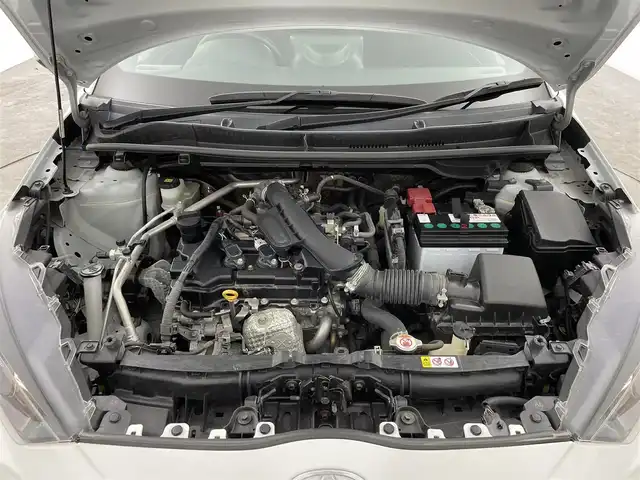 トヨタ ヤリス X 大分県 2020(令2)年 8万km スーパーホワイトⅡ ディスプレイオーディオ/Bluetooth/AM/FM/Apple Car Play/Android　Auto/バックガイドモニター/ETC/トヨタセーフティーセンス/プリクラッシュセーフティ/レーントレーシングアシスト/オートマチックハイビーム/オートリトラクタブルミラー