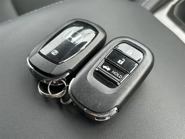 ホンダ アコード e:HEV 愛媛県 2024(令6)年 1.7万km 紺 メーカーオプション純正ナビ/BT/AM・FM/フルセグTV/Android Auto/Apple CarPlay/ワイヤレス充電/Honda SENSING 360/前後ドライブレコーダー/ビルトインETC2.0/全席シートヒーター/D+N席パワーシート/シートメモリー/BOSEプレミアムサウンド