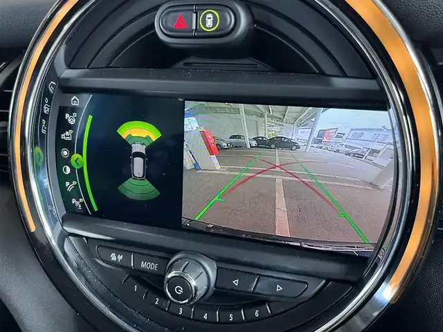 ＭＩＮＩ ミニ クーパー D 山形県 2021(令3)年 3.3万km MINI Yoursエニグマティックブラック インテリジェントセーフティ/ワンオーナー/コーナーセンサー/純正ナビ/LEDヘッドライト/ヘッドアップディスプレイ/ETC/スピードリミッター/アンビエントライト