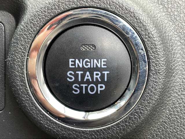 ダイハツ ブーン シルク Gパッケージ SAⅢ 道北・旭川 2019(令1)年 2.6万km ブラックマイカメタリック/ダークエメラルドマイカ /4WD//寒冷地仕様//ワンオーナー//禁煙車//スペアキー//社外ナビ/　CD/BT/TV//バックカメラ//衝突軽減ブレーキ//横滑り防止//誤発進抑制//コーナーセンサー//シートヒーター//オートライト//オートハイビーム//革巻きステアリング//LEDヘッドライト//LEDフォグランプ//純正フロアマット//ドライブレコーダー//フロントデアイサー