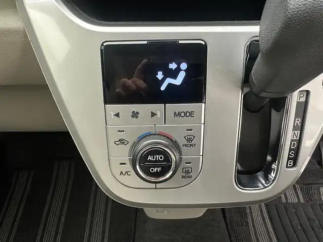 トヨタ ピクシスジョイ F X SAⅡ 兵庫県 2017(平29)年 5.6万km ブラックマイカメタリック 社外SDナビ(FM/AM/CD/DVD/フルセグ/Bluetooth)/バックカメラ/前後コーナーセンサー/オートライト/LEDヘッドライト/社外15インチアルミホイール/純正フロアマット/アイドリングストップ/スマートキー/スペアキー/ETC