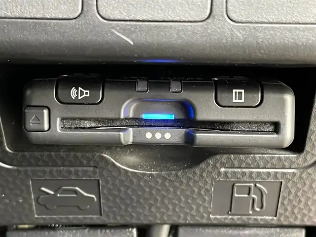 トヨタ タンク カスタムG S 岡山県 2018(平30)年 4.8万km ブラックマイカ/マゼンダベリーメタリック 純正SDナビ/（CD/DVD/BT/TV)/型番:NSZT-W68T/バックカメラ/クルーズコントロール/衝突軽減ブレーキ/レーンキープアシスト/踏み間違え防止/ETC/両側パワースライドドア/LEDヘッドライト/フォグランプ/オートライト/純正ドライブレコーダー/純正フロアマット/純正ドアバイザー/取扱説明書/ナビ取扱説明書