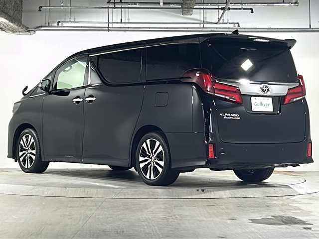 トヨタ アルファード S Cパッケージ 広島県 2020(令2)年 6万km ブラック 禁煙/モデリスタシグネチャーイルミ/セーフティセンス/・プリクラッシュセーフティ/・LTA/LDA/RSA/・先行車発進告知/・オートマチックハイビーム/クリアランスソナー/純正ディスプレイオーディオ/・ナビ機能/Bluetooth/Miracast/HDMI/バックカメラ/純正フリップダウンモニター（V12T-R68C）/3眼LEDヘッドライト/シーケンシャルターンランプ/オートライト/フォグランプ/合皮シート/シートヒーター/シートベンチレーション/パワーシート/メモリシート/ウッドコンビステアリング/ステアリングスイッチ/ステアリングヒーター/パワーバックドア/スマートキー/プッシュスタート/スペアキー/360°ドライブレコーダー（ユピテルZQ-20）/レーダー探知機/ビルトインETC/後席カーテン/純正18インチアルミホイール