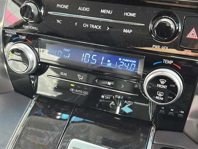 トヨタ アルファード S Cパッケージ 広島県 2020(令2)年 6万km ブラック 禁煙/モデリスタシグネチャーイルミ/セーフティセンス/・プリクラッシュセーフティ/・LTA/LDA/RSA/・先行車発進告知/・オートマチックハイビーム/クリアランスソナー/純正ディスプレイオーディオ/・ナビ機能/Bluetooth/Miracast/HDMI/バックカメラ/純正フリップダウンモニター（V12T-R68C）/3眼LEDヘッドライト/シーケンシャルターンランプ/オートライト/フォグランプ/合皮シート/シートヒーター/シートベンチレーション/パワーシート/メモリシート/ウッドコンビステアリング/ステアリングスイッチ/ステアリングヒーター/パワーバックドア/スマートキー/プッシュスタート/スペアキー/360°ドライブレコーダー（ユピテルZQ-20）/レーダー探知機/ビルトインETC/後席カーテン/純正18インチアルミホイール