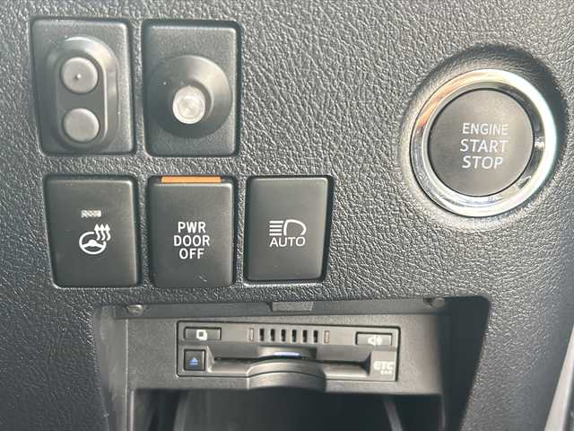 トヨタ アルファード S Cパッケージ 広島県 2020(令2)年 6万km ブラック 禁煙/モデリスタシグネチャーイルミ/セーフティセンス/・プリクラッシュセーフティ/・LTA/LDA/RSA/・先行車発進告知/・オートマチックハイビーム/クリアランスソナー/純正ディスプレイオーディオ/・ナビ機能/Bluetooth/Miracast/HDMI/バックカメラ/純正フリップダウンモニター（V12T-R68C）/3眼LEDヘッドライト/シーケンシャルターンランプ/オートライト/フォグランプ/合皮シート/シートヒーター/シートベンチレーション/パワーシート/メモリシート/ウッドコンビステアリング/ステアリングスイッチ/ステアリングヒーター/パワーバックドア/スマートキー/プッシュスタート/スペアキー/360°ドライブレコーダー（ユピテルZQ-20）/レーダー探知機/ビルトインETC/後席カーテン/純正18インチアルミホイール