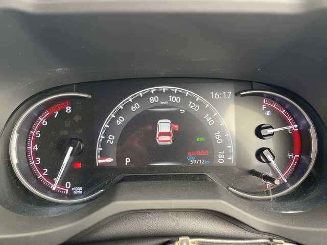 トヨタ ＲＡＶ４ G Zパッケージ 宮崎県 2020(令2)年 6万km ホワイトパールクリスタルシャイン TRDエアロ/パノラマムーンルーフ/純正メモリナビ/(フルセグTV/DVD/CD/Bluetooth）/ローダウン/ドライブレコーダー/電動リアゲート/ETC/デジタルインナーミラー/純正19インチアルミ/BSM