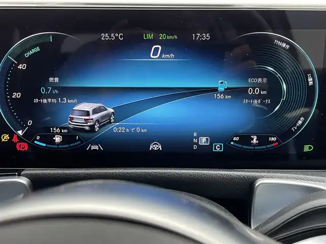 メルセデス・ベンツ Ｍ・ベンツ ＧＬＢ２００ｄ 東京都 2022(令4)年 2.9万km デジタルホワイト アドバンスドＰ　/ＲＳＰ　/ナビゲーションＰ　/ＭＢＵＸ　/３６０°カメラ　/ＨＵＤ　/ＥＴＣ　/フルセグ　/６４色アンビエントライト　/ＬＥＤヘッドライト　/ＡＨＢ　/ダイナミックセレクト　/パワーリアゲート　/ＰＷシート