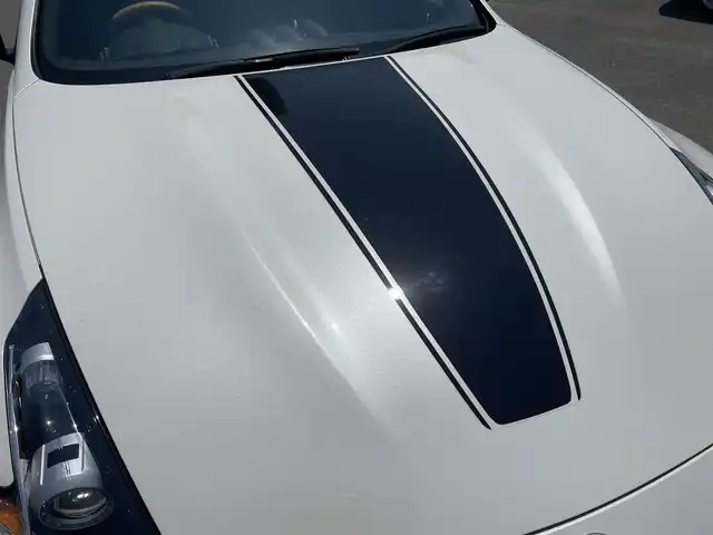 日産 フェアレディ Ｚ ヘリテージエディション 山形県 2019(平31)年 1.4万km ブリリアントホワイトパール 7AT/インテリジェントキー/純正ナビ/　【CD DVD AUX BT】/フルセグTV/バックカメラ/ETC/ステアリングスイッチ/パドルシフト/SNOWモード/純正20インチアルミ/LEDライト/フォグランプ/純正フロアマット/スペアキーあり
