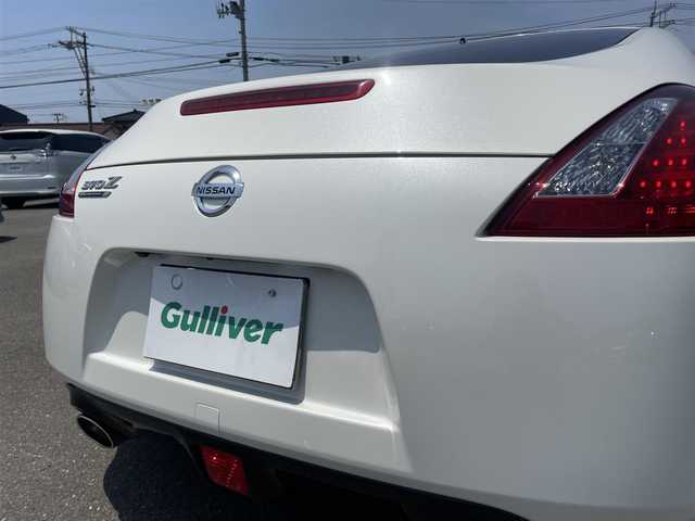 日産 フェアレディ Ｚ ヘリテージエディション 埼玉県 2019(平31)年 1.4万km ブリリアントホワイトパール 特別仕様車/・ヘリテージエディション/VOSSEN20インチアルミ/7AT/インテリジェントキー/純正ナビ/　【CD DVD AUX BT】/フルセグTV/バックカメラ/ETC/ステアリングスイッチ/パドルシフト/SNOWモード/LEDライト/フォグランプ/純正フロアマット/新車保証書