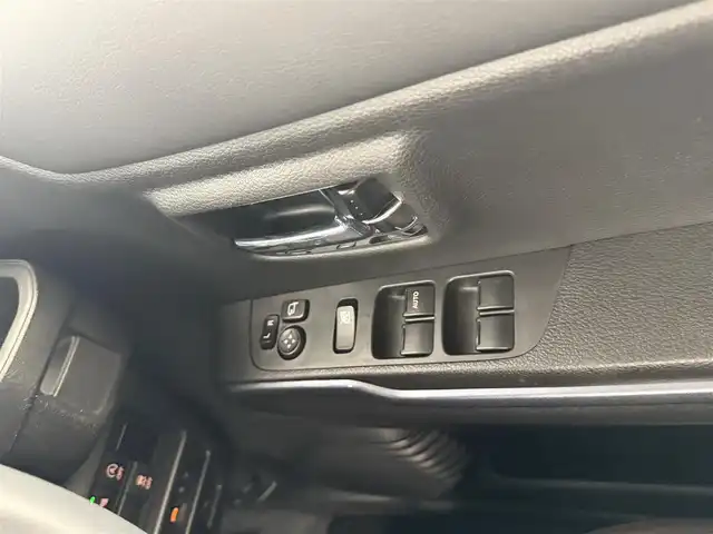 スズキ ハスラー Jスタイル 愛知県 2020(令2)年 5.4万km クールカーキパールメタリック/ホワイト2トーンルーフ ルーフレール/前席シートヒーター/純正9インチメモリーナビ/（CD/DVD/BT/フルセグ）/スマホ連動/全方位カメラ/ETC/前後コーナーセンサー/衝突軽減システム/車線逸脱抑制/アイドリングストップ/横滑り防止/オートライト/フォグランプ/ドアバイザー