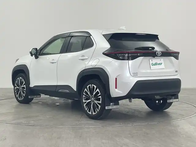 トヨタ ヤリスクロス ハイブリッド Z 群馬県 2023(令5)年 2.9万km プラチナホワイトパールマイカ 純正８型ナビ　バックカメラ　ビルトインＥＴＣ　純正前後ドラレコ　パワーシート　電動パーキングブレーキ　シートヒーター　ダプティブクルーズコントロール　衝突被害軽減ブレーキ　ＬＥＤライト　禁煙車