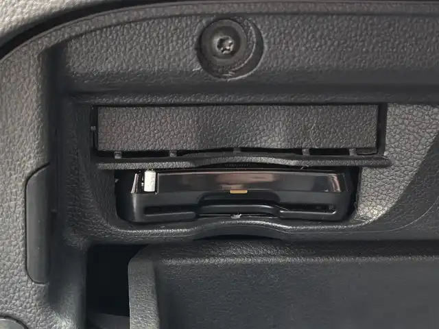 フォルクスワーゲン ザ・ビートル デザイン レザーパッケージ 福島県 2013(平25)年 3.9万km デニムブルー ミラータイプＧＰＳ付きレーダー探知機　/社外サブウーファー(ＴＳ－ＷＸ１１０Ａ)/ビルトインＥＴＣ　/社外ＳＤナビ（ＡＶＩＣ－ＣＺ９００）　/Ｂｌｕｅｔｏｏｔｈオーディオ/フルセグテレビ/バックカメラ　/社外前方ドライブレコーダー　/Ｄ＋Ｎ席シートヒーター/ＭＴモード付きＡＴ/パドルシフト