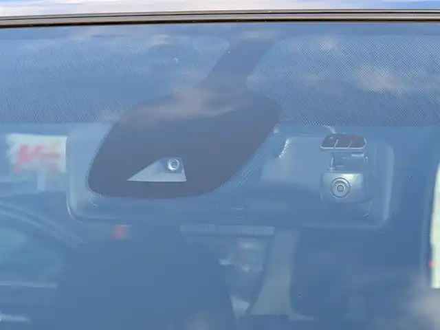 日産 セレナ ハイウェイスター V 福井県 2022(令4)年 6.1万km ダイヤモンドブラック 純正10インチナビ/AM/FM/フルセグ/BT/CD/DVD/全方位カメラ/両側パワースライドドア/11インチフリップダウンモニター/プロパイロット/踏み間違い衝突防止アシスト/クリアランスソナー/BSW/クルーズコントロール/前方ドライブレコーダー/セルスターGPSレーダー/ETC/純正フロアマット/純正16インチAW/LEDヘッドライト/スマートキー