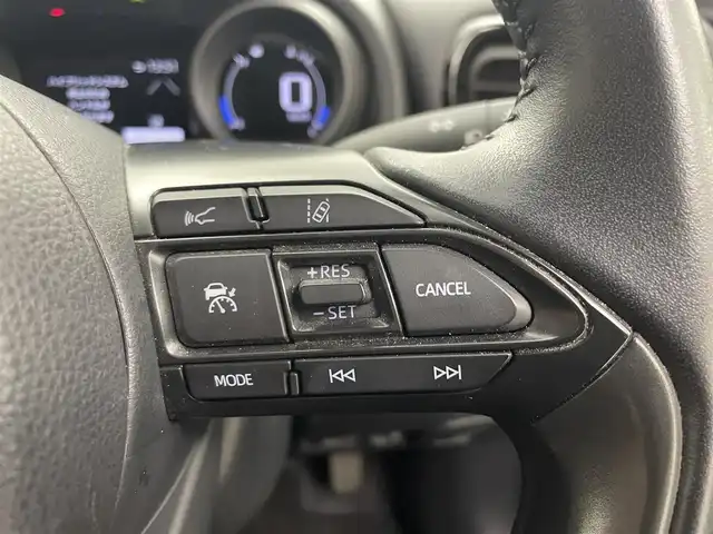 トヨタ ヤリスクロス ハイブリッド G 茨城県 2021(令3)年 6.7万km ブラックマイカ ・純正ディスプレイオーディオ/・Bluetooth/・社外前方ドライブレコーダー/・純正ビルトインＥＴＣ/・電動リアゲート/・クルーズコントロール/・レーンキープアシスト