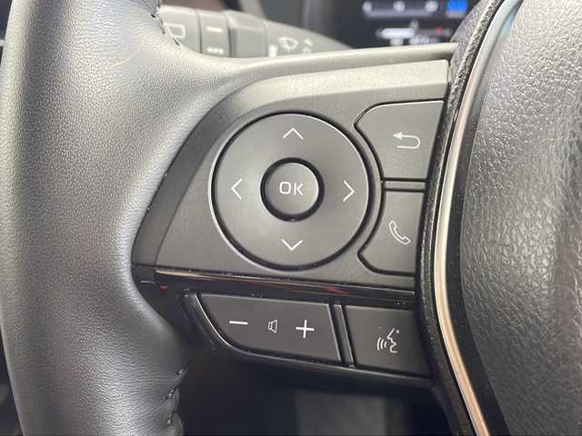 トヨタ ハリアー Z レザーパッケージ 愛知県 2023(令5)年 4.1万km ブラック 純正メモリナビ/・FM/AM/フルセグTV/BT/USB/Miracas/TVキャンセラー/JBLサウンド/パノラミックビューモニター/バックモニター/デジタルインナーミラー/ヘッドアップディスプレイ/調光パノラマルーフ/運転席助手席パワーシート/運転席シートメモリー/運転席助手席シートヒーター/レザーシート/ステアリングヒーター/革巻きステアリング/ステアリングスイッチ/オートLEDヘッドライト/オートハイビーム/電動パーキングブレーキ/オートブレーキホールド/ビルトインETC20/LTA/BSN/PCS/クリアランスソナー/RCTA/PKSB/RSA/横滑り防止装置/isofix/スペアキー１本