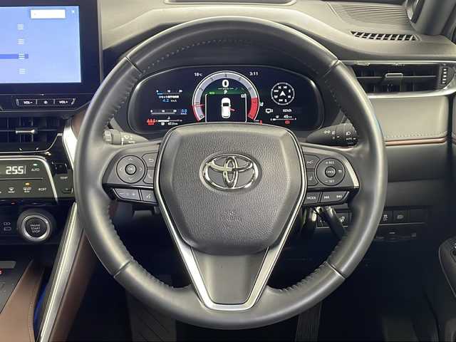 トヨタ ハリアー Z レザーパッケージ 愛知県 2023(令5)年 4.1万km ブラック 純正メモリナビ/・FM/AM/フルセグTV/BT/USB/Miracas/TVキャンセラー/JBLサウンド/パノラミックビューモニター/バックモニター/デジタルインナーミラー/ヘッドアップディスプレイ/調光パノラマルーフ/運転席助手席パワーシート/運転席シートメモリー/運転席助手席シートヒーター/レザーシート/ステアリングヒーター/革巻きステアリング/ステアリングスイッチ/オートLEDヘッドライト/オートハイビーム/電動パーキングブレーキ/オートブレーキホールド/ビルトインETC20/LTA/BSN/PCS/クリアランスソナー/RCTA/PKSB/RSA/横滑り防止装置/isofix/スペアキー１本