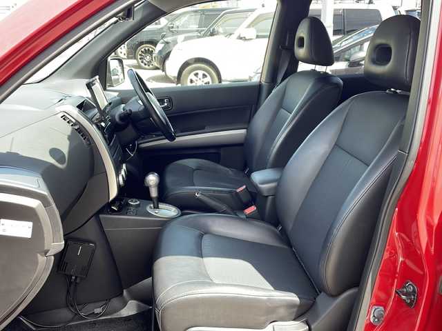 日産 エクストレイル 20X 新潟県 2012(平24)年 9.6万km バーニングレッド ４WD/社外メモリナビ/(CD/DVD/AM/FM/BT/フルセグ)/バックカメラ/オートライト/全席シートヒーター/レザーシート/純正アルミホイール付サマータイヤ車載(4ミリ)/フロアマット/スペアキー/スマートキー/ETC