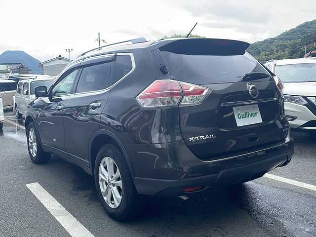 日産 エクストレイル 20Xt エマージェンシーブレーキ 京都府 2016(平28)年 3.9万km チタニウムカーキ 純正ＨＤＤナビ　アラウンドビューモニター　クルーズコントロール　エマージェンシーブレーキ　ＬＥＤヘッドライト　ルーフレール　電動リアゲート　コーナーセンサー　ビルトインＥＴＣ　インテリジェントキー
