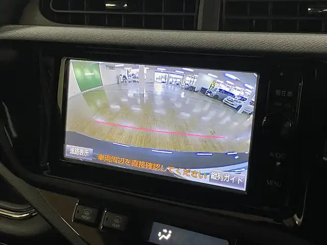 トヨタ アクア G G’s 道央・札幌 2016(平28)年 5.7万km グレーメタリック ワンオーナー/寒冷地仕様/純正SDナビ/・フルセグTV/CD/DVD/BT/SD/バックカメラ/純正エンジンスターター/社外ミラー一体型ドライブレコーダー/社外レーダー/クルーズコントロール/グレード専用ハーフレザーシート/トヨタセーフティセンス/・プリクラッシュセーフティ/・レーンディパーチャーアラート/・先行車発進お知らせ機能/横滑り防止装置/オートライト/オートハイビーム/LEDヘッドライト/フォグライト/プッシュスタート/スマートキー/スタリングリモコン/グレード専用フロアマット/ドアバイザー/ウインカーミラー/サイドエアロ/グレード専用17インチAW/グレード専用サスペンション/積込社外AW付き冬タイヤ/・175/65R15 ’21製 5mm/新車時保証書/取扱説明書