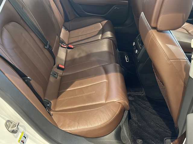 アウディ Ａ７ SB 3．0 TFSI クワトロ 新潟県 2017(平29)年 4.5万km グレイシアホワイトメタリック オプション装備/サンルーフ/4ゾーンデラックスオートマチックエアコンディショナー/標準装備/・マトリクスLEDヘッドライト/・LEDリヤコンビネーションライト ダイナミックターンインジケーター/・リヤスポイラー/・ステアリングホイール 4スポーク レザー マルチファンクション/・MMIナビゲーション／ MMIタッチ/・バーチャルコクピット/・BOSE サラウンドサウンドシステム/・アダプティブクルーズコントロール/・アウディアクティブレーンアシスト/・アウディサイドアシスト/・アウディパーキングシステム/・オートマチックテールゲート/・ブラウンレザーシート/・シートヒーター/・パワーシート/・ドライブレコーダー/・USB×2/・純正20インチアルミホイール/・スペアキー